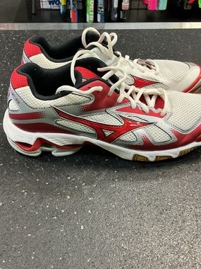 Mizuno Wave Bolt 9.5W